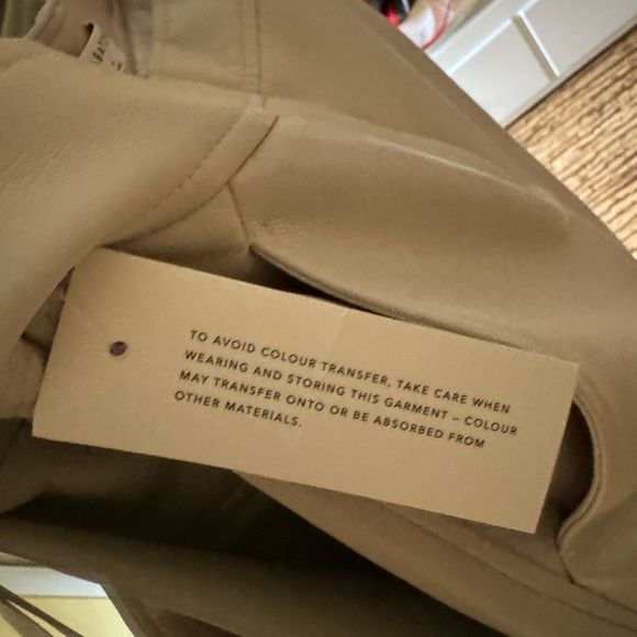 NWT BABATON vegan leather cropped “command” pants on “matte pearl” colour - Picture 3 of 6